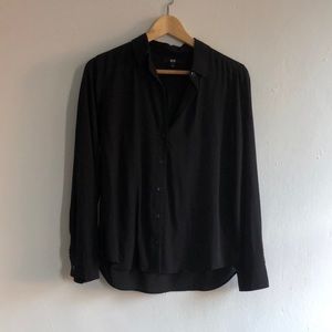 Uniqlo black rayon button down shirt size S